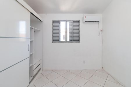 Casa de condomínio à venda com 108m², 2 quartos e 1 vagaQuarto 2