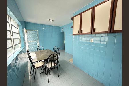 Casa para alugar com 133m², 3 quartos e 2 vagasCozinha