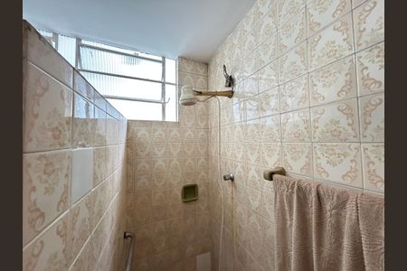 Casa para alugar com 133m², 3 quartos e 2 vagasBanheiro 1