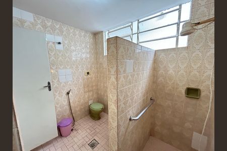 Casa para alugar com 133m², 3 quartos e 2 vagasBanheiro 1