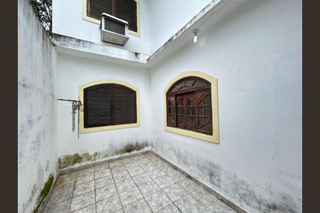 Casa para alugar com 133m², 3 quartos e 2 vagasQuintal