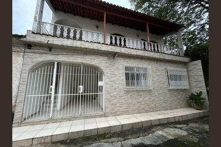 Casa para alugar com 133m², 3 quartos e 2 vagasFachada