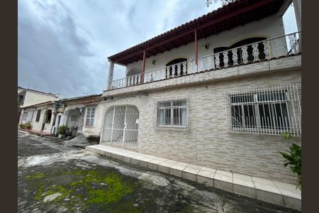 Casa para alugar com 133m², 3 quartos e 2 vagasFachada