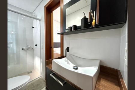 Casa para alugar com 100m², 2 quartos e 1 vagaBanheiro 1