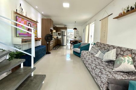 Sala  de casa para alugar com 2 quartos, 100m² em Campeche Central, Florianópolis