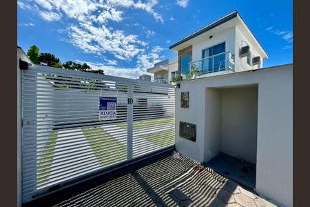 Casa para alugar com 100m², 2 quartos e 1 vagaFachada