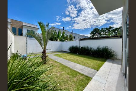 Casa para alugar com 100m², 2 quartos e 1 vagaJardim