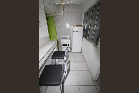 Cozinha de casa para alugar com 1 quarto, 23m² em Bosque dos Eucaliptos, São José dos Campos