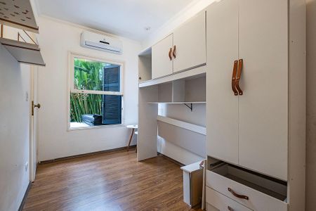 Casa para alugar com 240m², 3 quartos e 1 vaga Casa para alugar com 240m², 3 quartos e 1 vagaQuarto 2