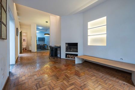 Sala 2 de casa para alugar com 3 quartos, 240m² em Jardim Paulistano, São Paulo