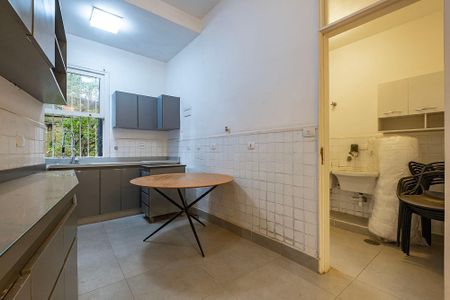 Casa para alugar com 240m², 3 quartos e 1 vaga Casa para alugar com 240m², 3 quartos e 1 vagaCozinha