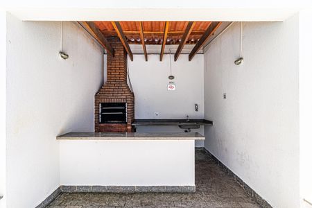 Apartamento à venda com 55m², 2 quartos e 1 vagaÁrea comum