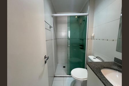 Apartamento à venda com 55m², 2 quartos e 1 vagaBanheiro 2