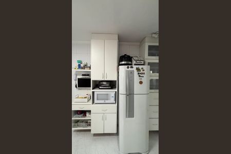 Apartamento à venda com 104m², 2 quartos e 3 vagasCozinha