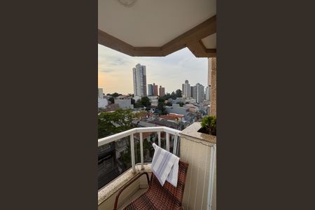 Apartamento à venda com 104m², 2 quartos e 3 vagasSuite Varanda