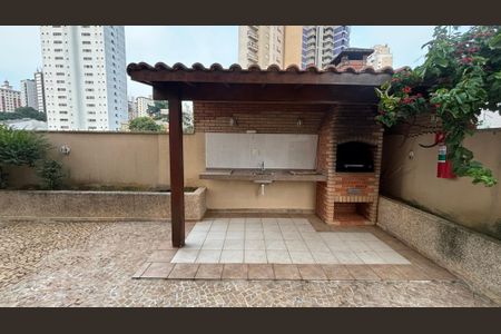 Apartamento à venda com 104m², 2 quartos e 3 vagasChurrasqueira
