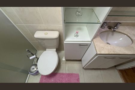 Apartamento à venda com 104m², 2 quartos e 3 vagasBanheiro