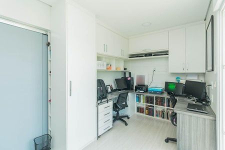 Quarto 4 de casa para alugar com 4 quartos, 362m² em Jardim Dona Leopoldina, Porto Alegre