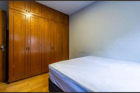 Casa para alugar com 90m², 3 quartos e 3 vagas Casa para alugar com 90m², 3 quartos e 3 vagasQuarto