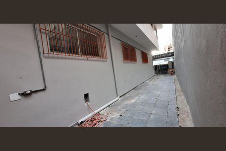 Casa para alugar com 90m², 3 quartos e 3 vagas Casa para alugar com 90m², 3 quartos e 3 vagasÁrea externa