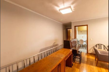 Casa para alugar com 90m², 3 quartos e 3 vagas Casa para alugar com 90m², 3 quartos e 3 vagasSala