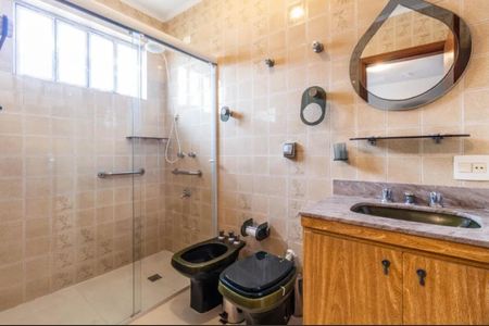 Casa para alugar com 90m², 3 quartos e 3 vagas Casa para alugar com 90m², 3 quartos e 3 vagasBanheiro