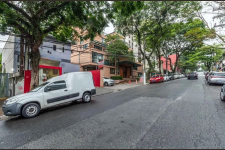 Casa para alugar com 90m², 3 quartos e 3 vagas Casa para alugar com 90m², 3 quartos e 3 vagasVista