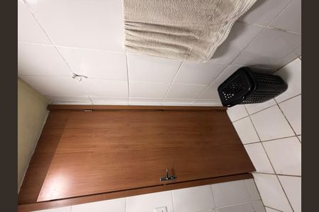 Apartamento para alugar com 55m², 2 quartos e sem vaga Apartamento para alugar com 55m², 2 quartos e sem vagaBanheiro