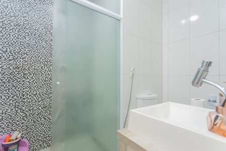 Casa para alugar com 250m², 2 quartos e 2 vagasBanheiro da Suíte