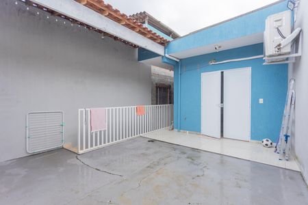 Casa para alugar com 250m², 2 quartos e 2 vagasÁrea externa