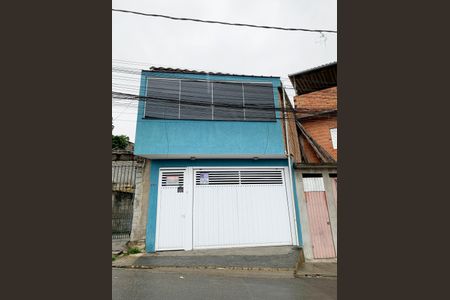 Casa para alugar com 250m², 2 quartos e 2 vagas Casa para alugar com 250m², 2 quartos e 2 vagasFachada