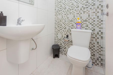 Casa para alugar com 250m², 2 quartos e 2 vagasBanheiro Área externa