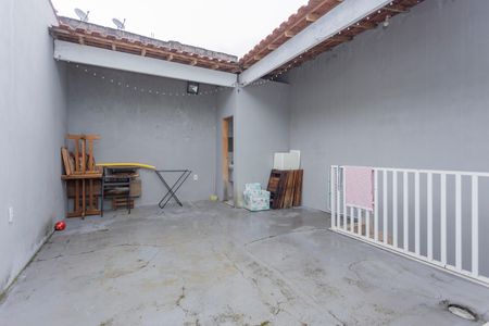 Casa para alugar com 250m², 2 quartos e 2 vagasÁrea externa
