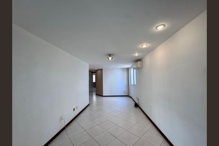 Sala de apartamento para alugar com 2 quartos, 95m² em Recreio dos Bandeirantes, Rio de Janeiro