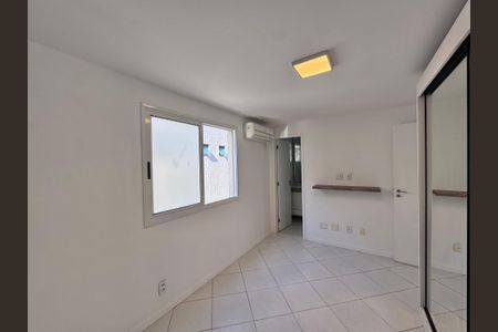 Suíte de apartamento para alugar com 2 quartos, 95m² em Recreio dos Bandeirantes, Rio de Janeiro