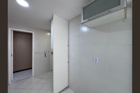 Apartamento para alugar com 95m², 3 quartos e 2 vagasCozinha e Área de Serviço