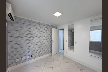 Apartamento para alugar com 95m², 3 quartos e 2 vagasQuarto 