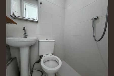 Apartamento para alugar com 95m², 3 quartos e 2 vagasCozinha e Área de Serviço - Banheiro 