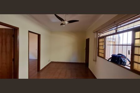Sala de casa para alugar com 2 quartos, 80m² em Ipiranga, Ribeirão Preto