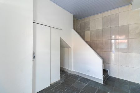 Casa para alugar com 1 quarto, 65m² em Jardim Miriam, São Paulo