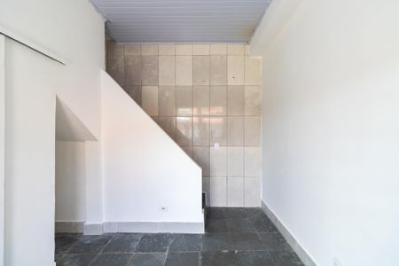 Casa para alugar com 1 quarto, 65m² em Jardim Miriam, São Paulo