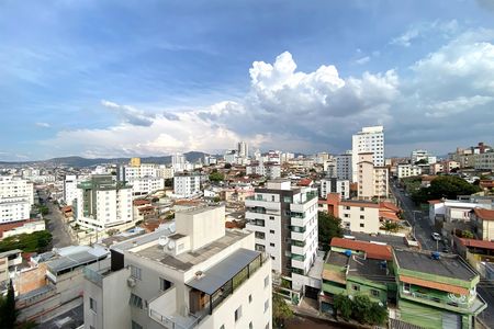 Apartamento à venda com 155m², 3 quartos e 3 vagas Apartamento à venda com 155m², 3 quartos e 3 vagasVista do Quarto 2
