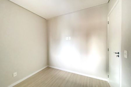 Apartamento à venda com 155m², 3 quartos e 3 vagas Apartamento à venda com 155m², 3 quartos e 3 vagasQuarto 3