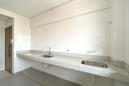 Apartamento à venda com 155m², 3 quartos e 3 vagas Apartamento à venda com 155m², 3 quartos e 3 vagasCozinha