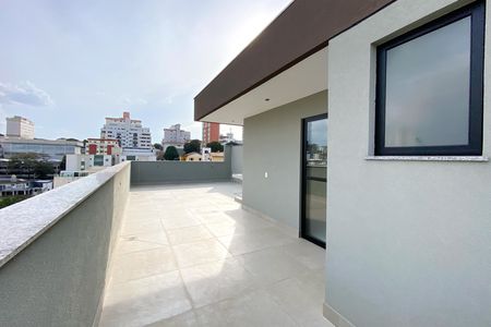 Apartamento à venda com 155m², 3 quartos e 3 vagas Apartamento à venda com 155m², 3 quartos e 3 vagasCobertura