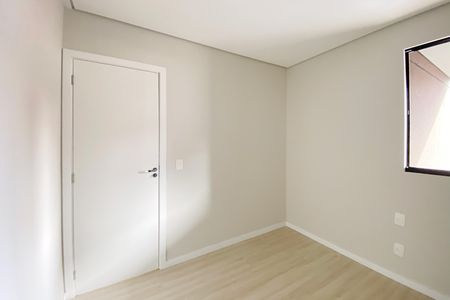 Apartamento à venda com 155m², 3 quartos e 3 vagas Apartamento à venda com 155m², 3 quartos e 3 vagasQuarto 3