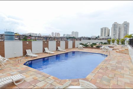 Apartamento para alugar com 200m², 3 quartos e 4 vagasÁrea comum - Piscina