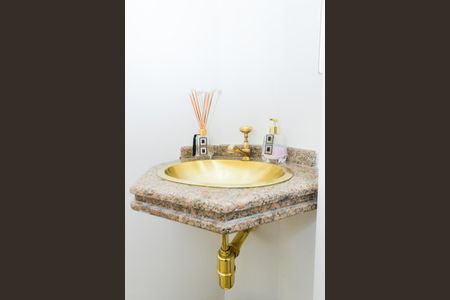 Apartamento para alugar com 200m², 3 quartos e 4 vagasLavabo