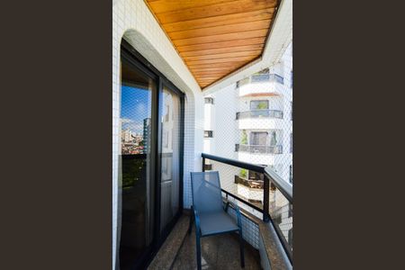 Apartamento para alugar com 200m², 3 quartos e 4 vagasVaranda da Sala de TV