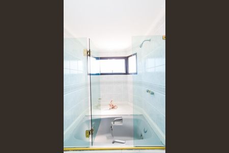 Apartamento para alugar com 200m², 3 quartos e 4 vagasBanheiro da Suíte 1